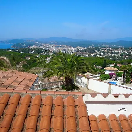 Monti Vila Lloret de Mar